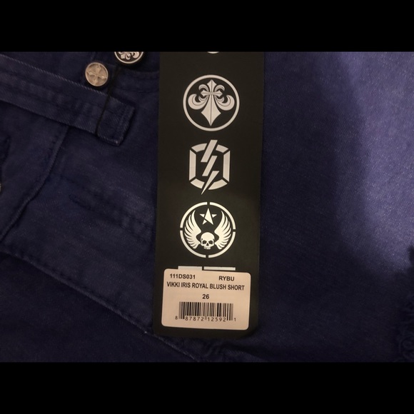 Affliction Vikki Shorts - Picture 3 of 3